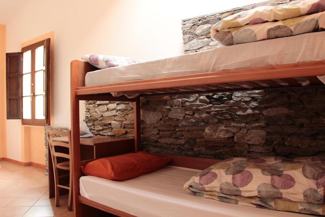 Pania Forata Hostel Стаццема Екстер'єр фото